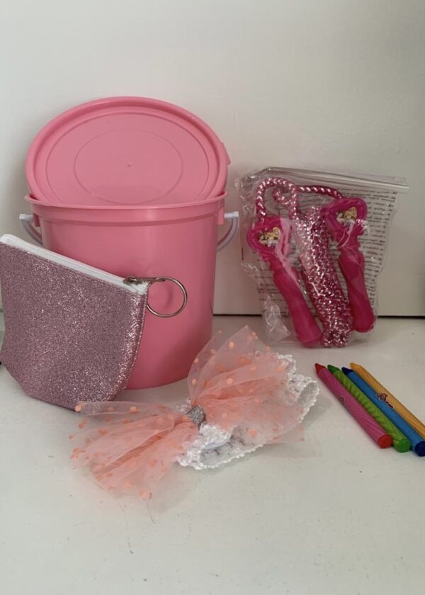 Girls Bucket